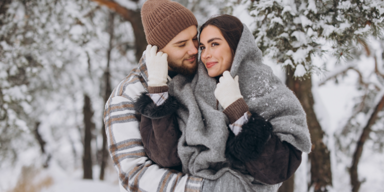 couple-in-snow